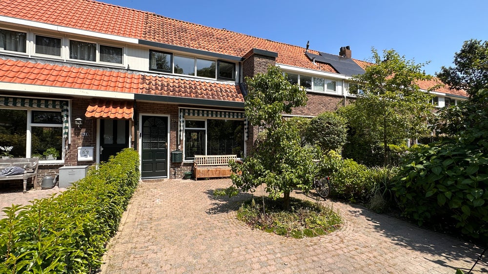 https://bijboschmakelaars.nl/wp-content/uploads/2024/06/c7c9d3ed.jpg